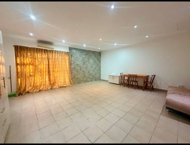 1 BEDROOM PROPERTY TO RENT IN COWIES HILL